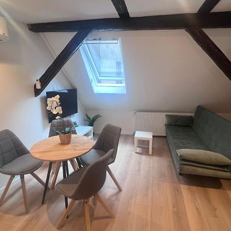 Studio Apartman Mia Zagreb Buitenkant foto