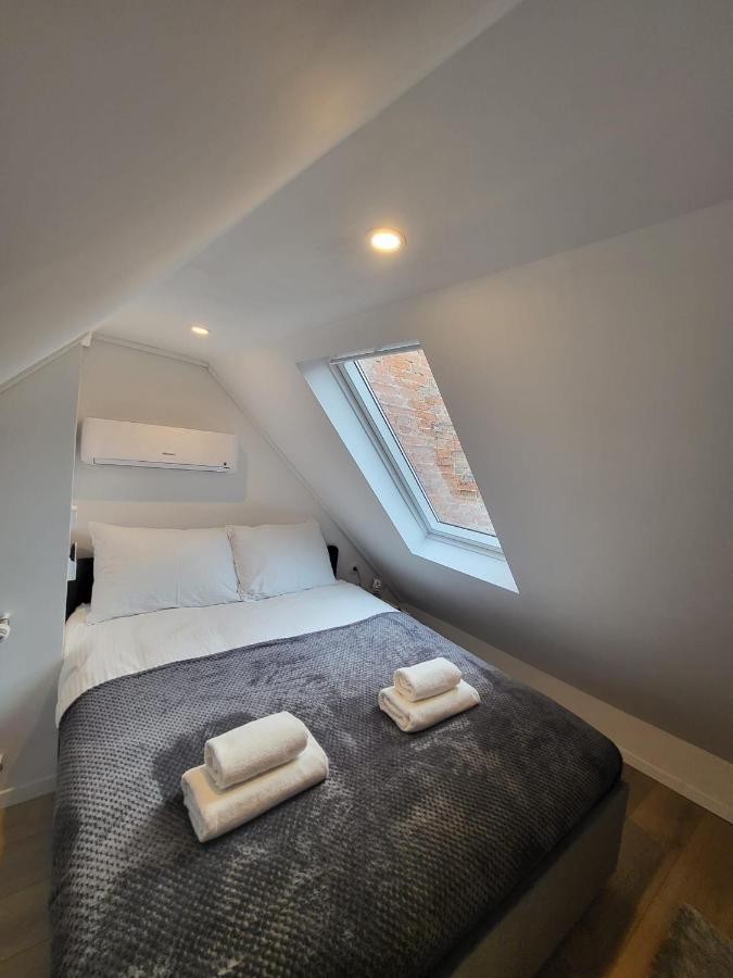 Studio Apartman Mia Zagreb Buitenkant foto