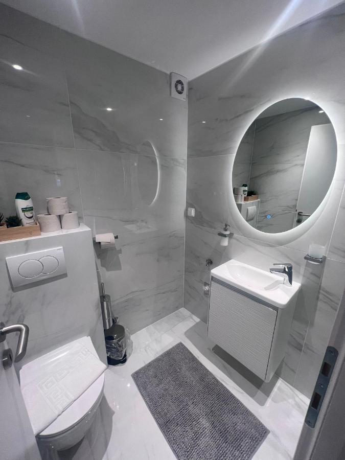 Studio Apartman Mia Zagreb Buitenkant foto