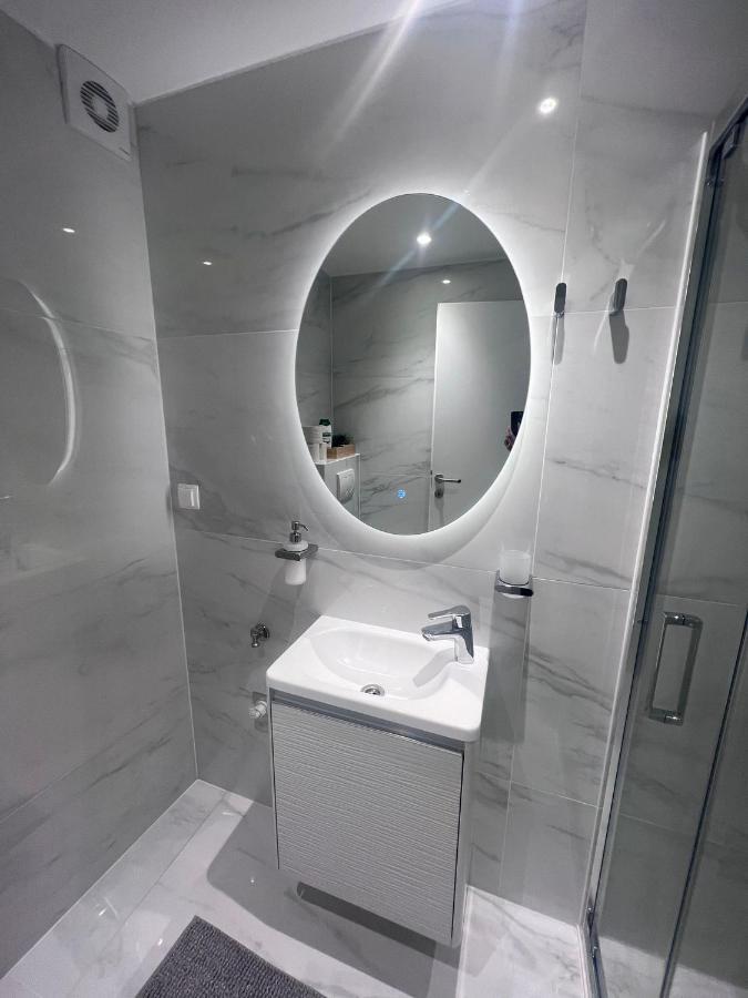Studio Apartman Mia Zagreb Buitenkant foto